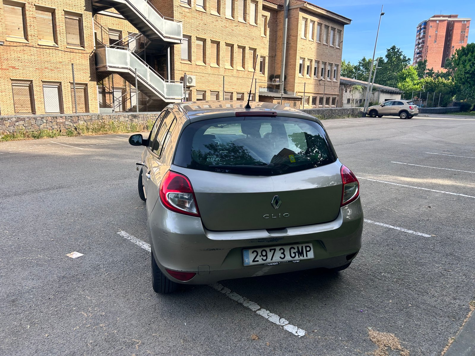 RENAULT CLIO DCI 85CV 5PUERTAS 3