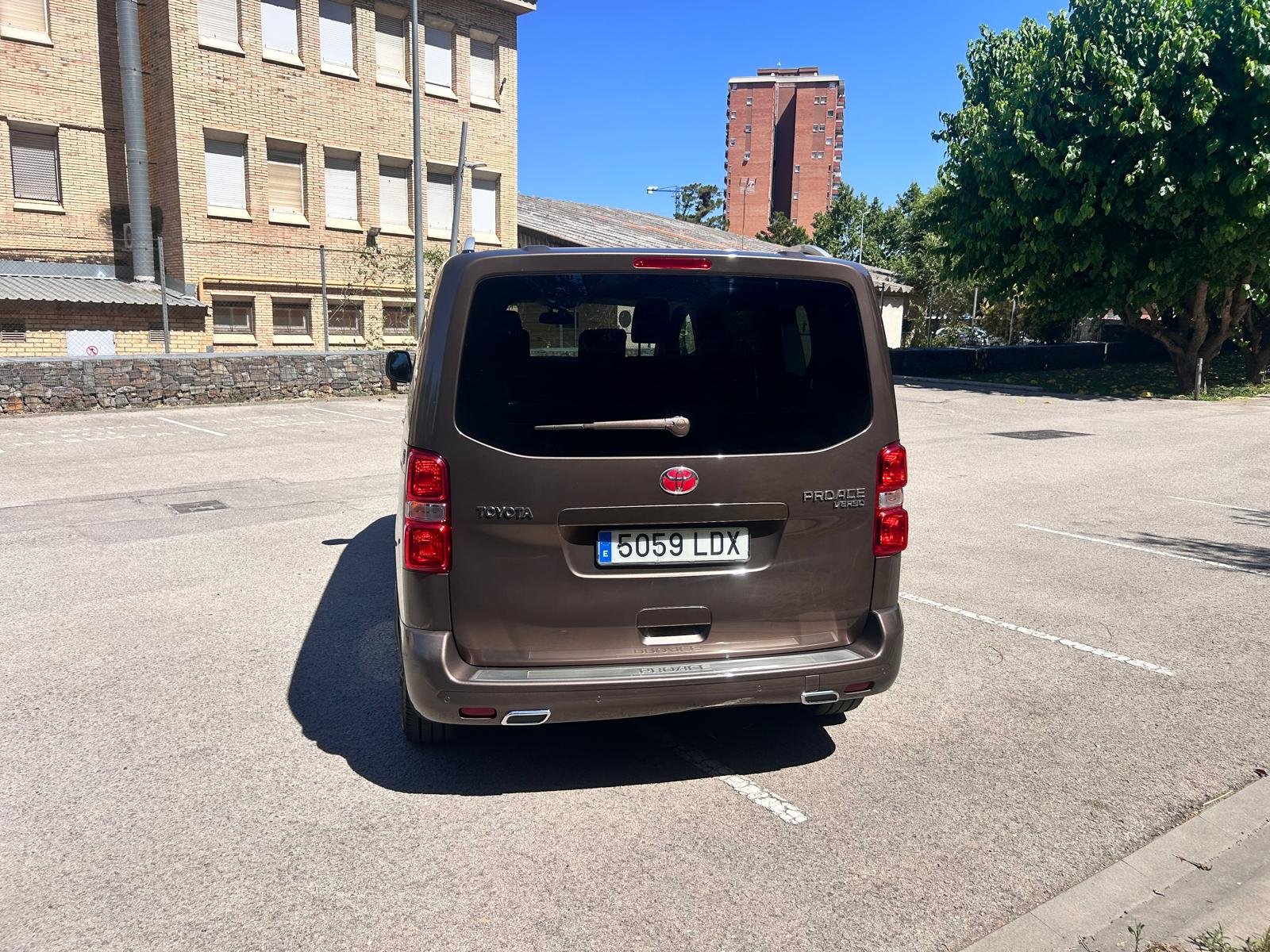 TOYOTA PROACE 150CV DIESEL 8 PLAZAS 2