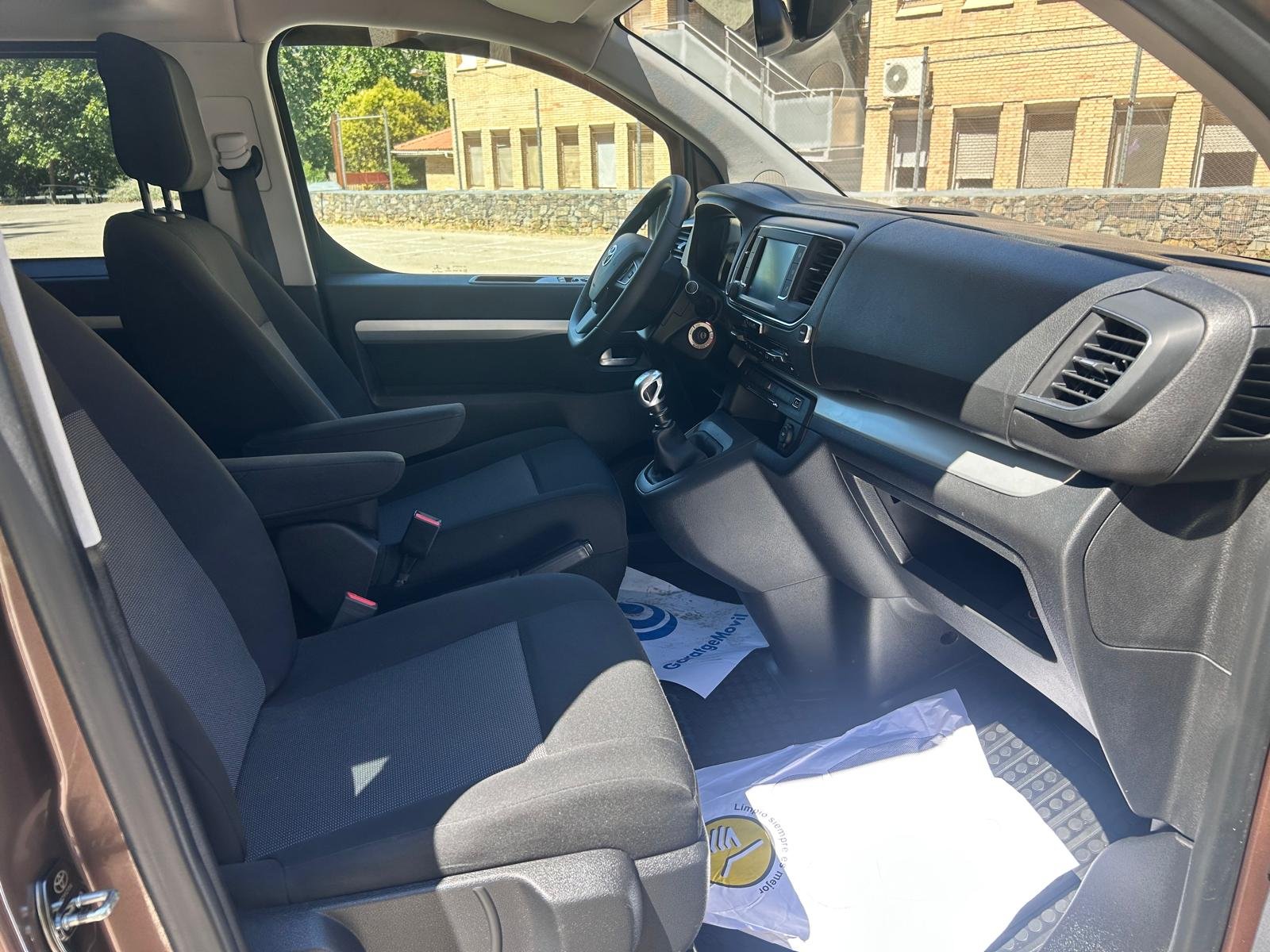 TOYOTA PROACE 150CV DIESEL 8 PLAZAS 4
