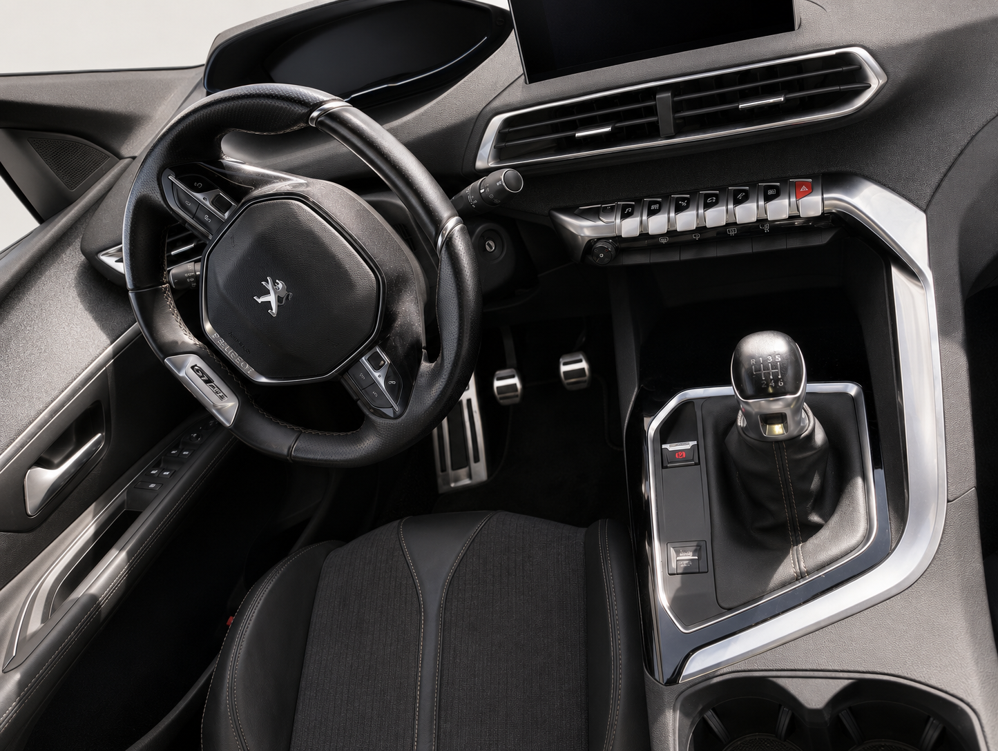 PEUGEOT 3008 1.2 130cv gasolina gt line 2