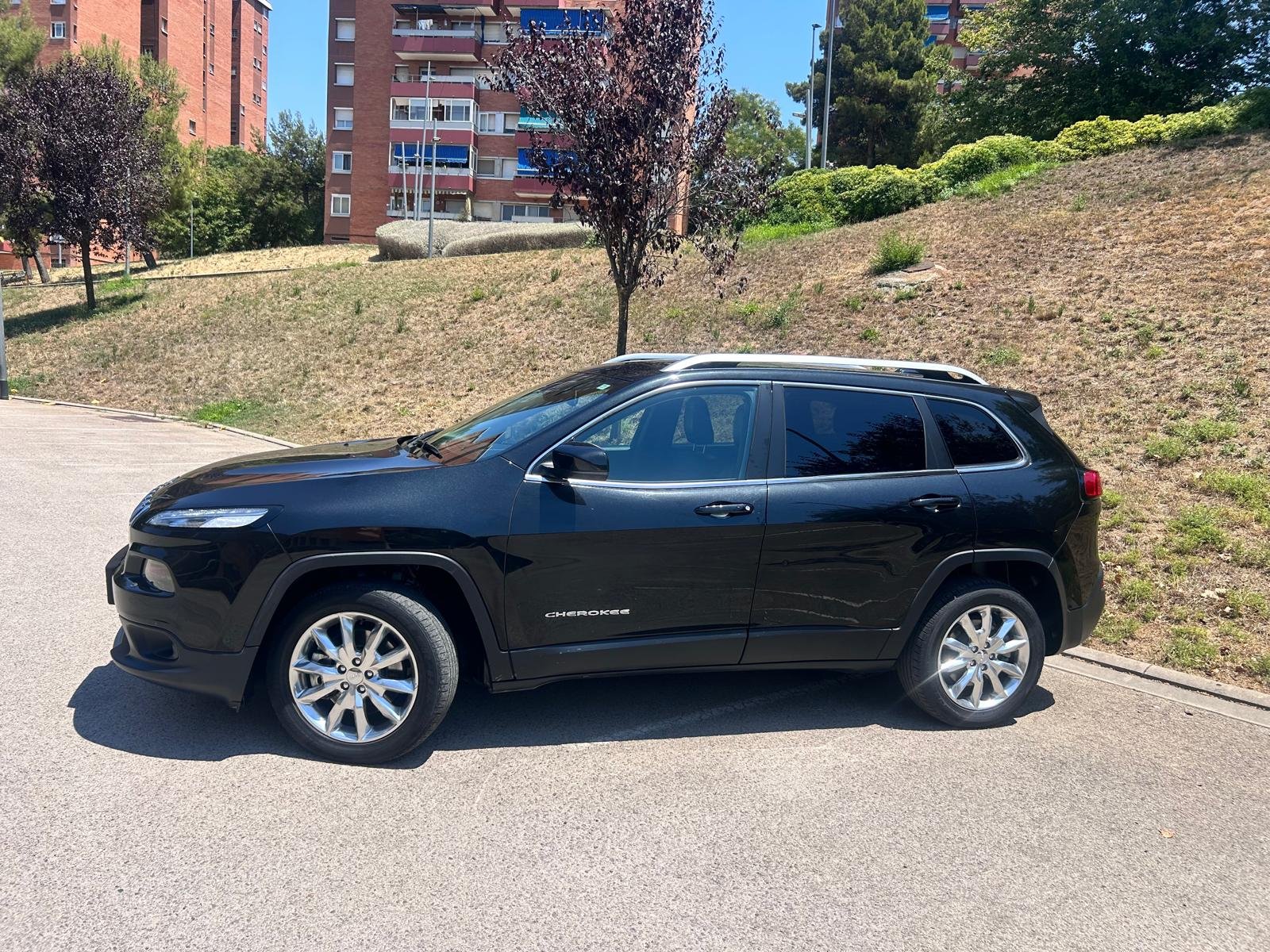 JEEP CHEROKEE LIMITED 4X4 DIESEL 140CV