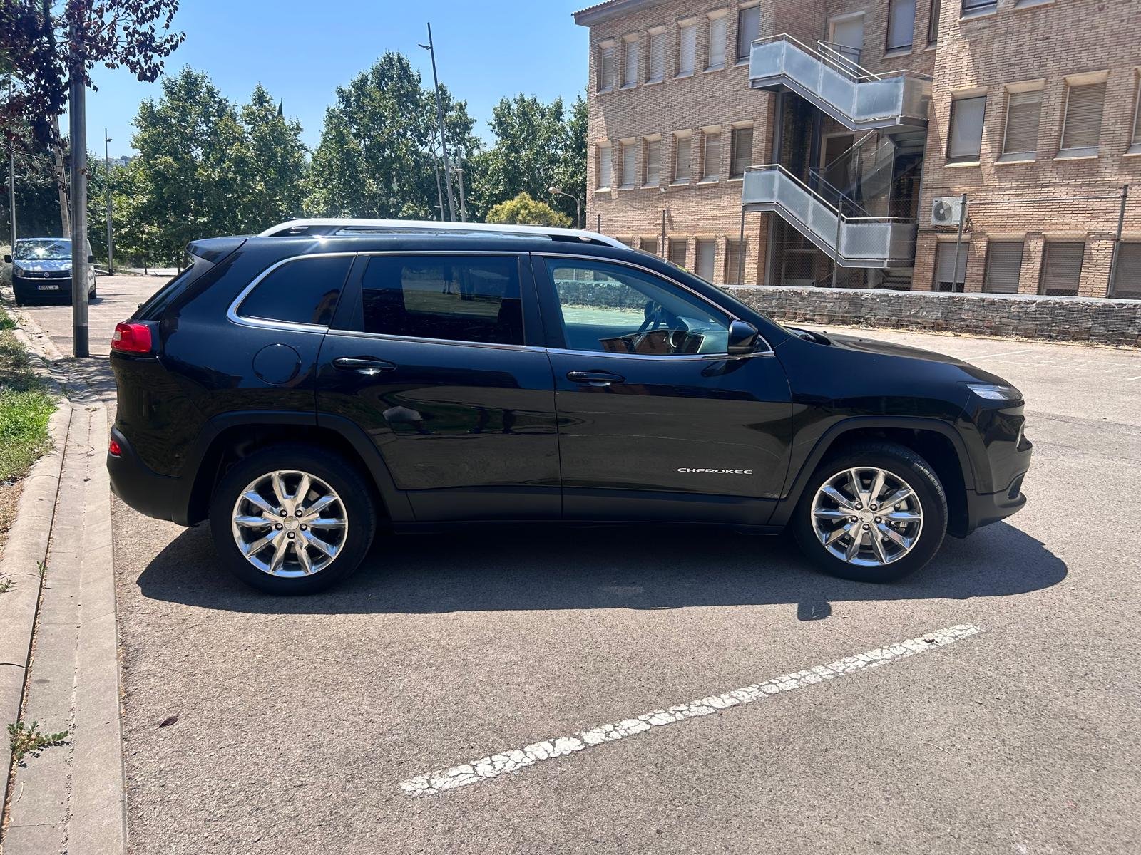 JEEP CHEROKEE LIMITED 4X4 DIESEL 140CV 3